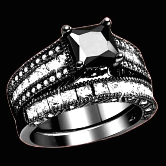 Men's / Women's Sapphire Rings surrounded by Clear White Baguette Diamonds 925 - Picture 1 of 4